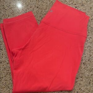 Lululemon Coral Pink High-Waisted Capri Leggings size 12